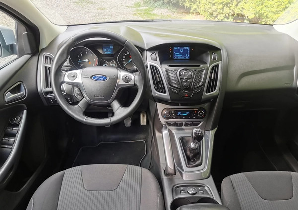 Ford Focus cena 25900 przebieg: 183000, rok produkcji 2011 z Radzyń Chełmiński małe 352